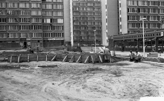 A Beszterce tér építése a ’80-as évek közepén (Fotó: FORTEPAN / Magyar Rendőr adományozó)