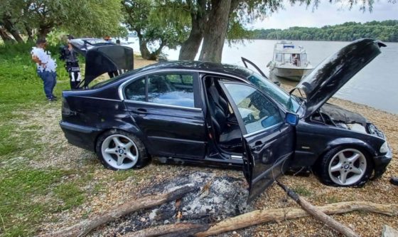 A férfi a Dunába rejtette a lopott autót, amiben így 880 ezer forintos kár keletkezett. (Archív fotó: Nógrád Megyei Rendőr-főkapitányság)