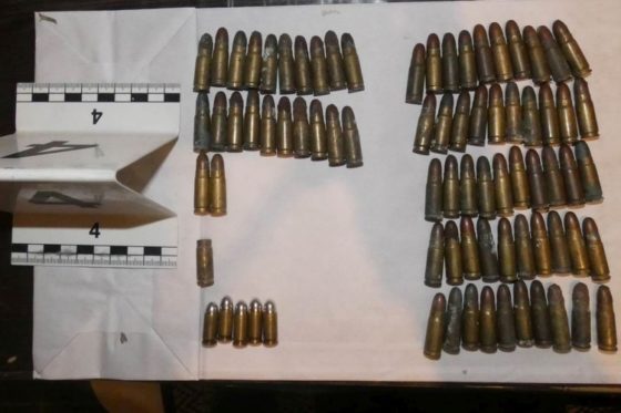 A rendőrök 78 darab lőszert találtak meg és foglaltak le a salgótarjáni férfi lakásán (Fotó: Nógrád Megyei Rendőr-főkapitányság)