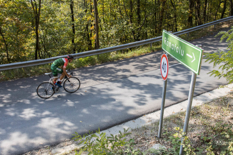 3100.hu Fotó: Ötödik alkalommal rendeztek kerékpáros hegyi időfutamot Cered és Rónafalu között
