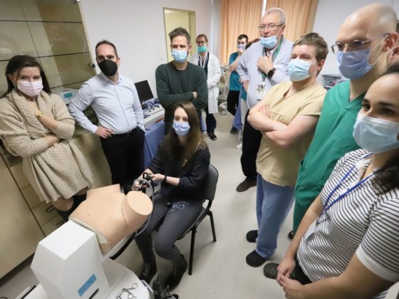 Csúcskategóriás szimulátorok a Szent Lázár Megyei Kórház skill laborjában (Fotó: Szent Lázár Megyei Kórház)