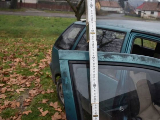 A 23 éves bátonyterenyei férfi egy autót is feltört Karancsalján, hogy abból kiszedje az akkumulátort. (Fotó: Nógrád Vármegyei Rendőr-főkapitányság)