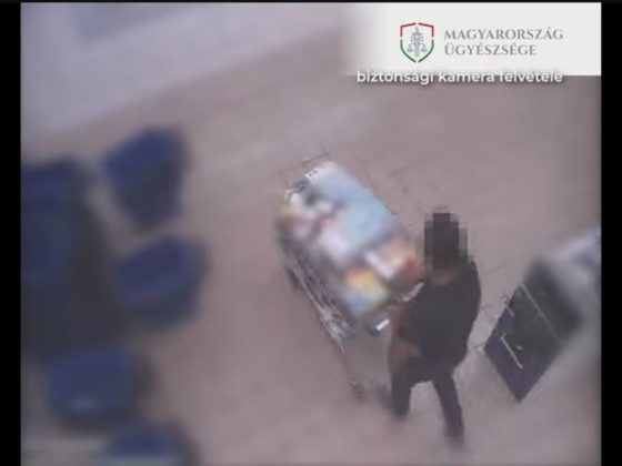 A férfi több mint 300 ezer forintnyi árut akart kitolni a bevásárlókocsival a salgótarjáni áruházból (Fotó: Nógrád Vármegyei Főügyészség)