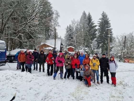 A Tarjáni Szabadidősport Klub Gyalogló Klubja Salgóbányán, az egyik decemberi séta alkalmával