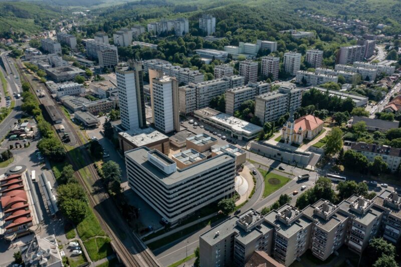 Salgótarján belvárosa, részben az 5. számú választókerület a Pécskő, az Arany János és a Kistarján utakkal (Fotó: Komka Péter)