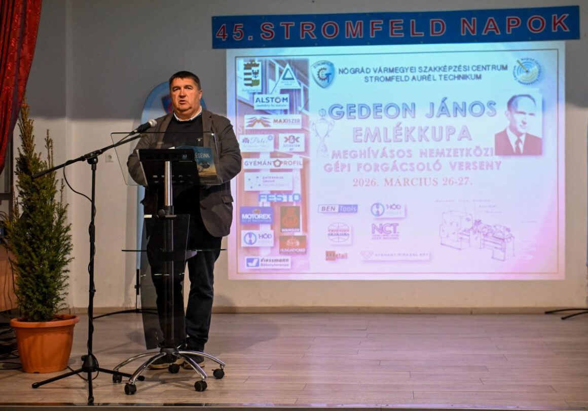 Becsó Zsolt országgyűlési képviselő a 6. Gedeon János Emlékkupa megnyitóján az NVSZC Stromfeld Aurél Technikumban, 2026. március 26-án. (Fotó: Kreicsi Bálint | Facebook)