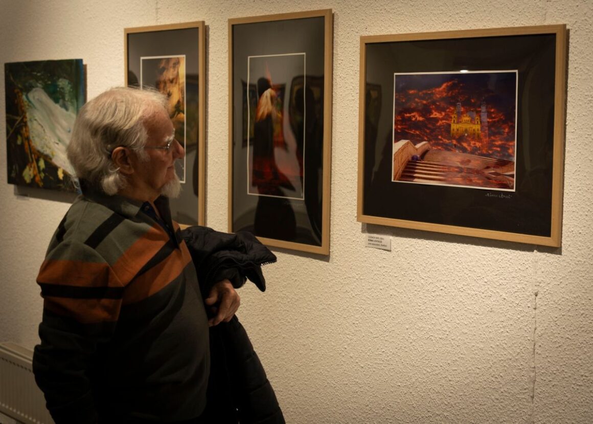 A Parola 3 című tárlat közel 40 felvidéki és Salgótarján környéki művész alkotásait vonultatja fel (Fotó: Dornyay Béla Múzeum/Ádám Gergő | Facebook)