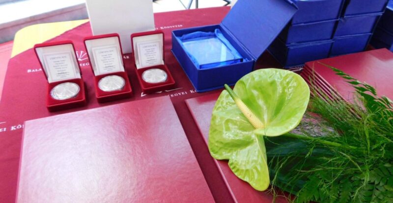 Május közepéig várják a jelöléseket a Balassi-díjra (Fotó: Balassi Bálint Könyvtár | bbmk.hu)