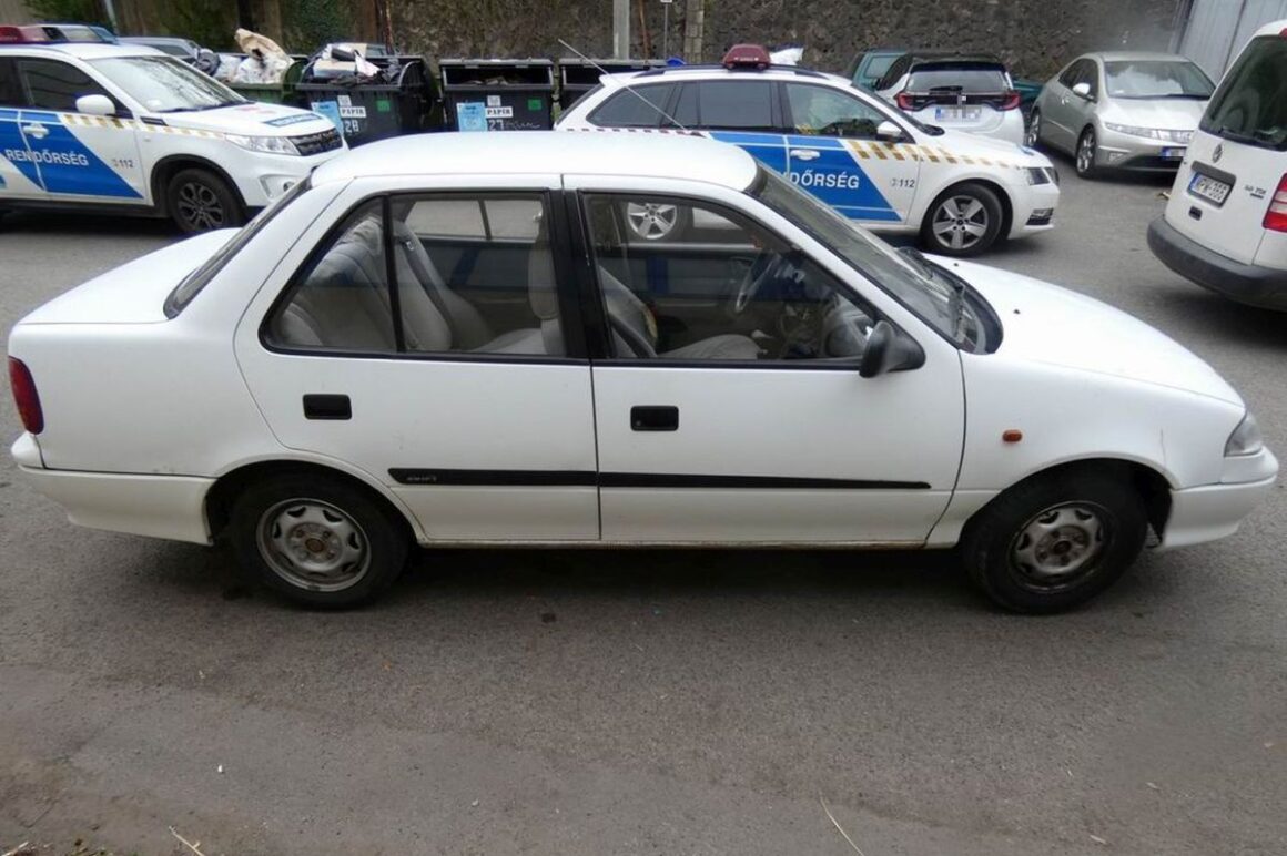 Több autót is meglovasított a 20 éves fiatalember Salgótarjánban (Fotó: Nógrád Vármegyei Rendőr-főkapitányság)