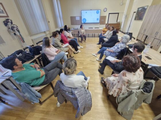 Felkészítő tréningen vettek részt a Nógrád Vármegyei Szakképzési Centrum oktatói az NVSZC Stromfeld Aurél Technikumban, melynek révén ősztől karrier-tanácsadással is segíthetik a diákokat. (Fotó: Nógrád Vármegyei Szakképzési Centrum | Facebook)